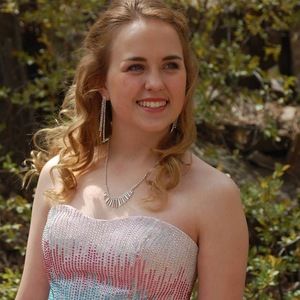 Meet your Posher, Olivia